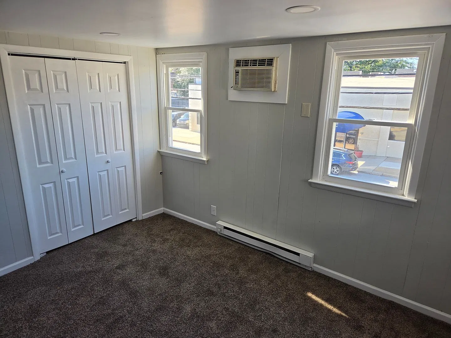 One bedroom one bath apartment — Photo 4