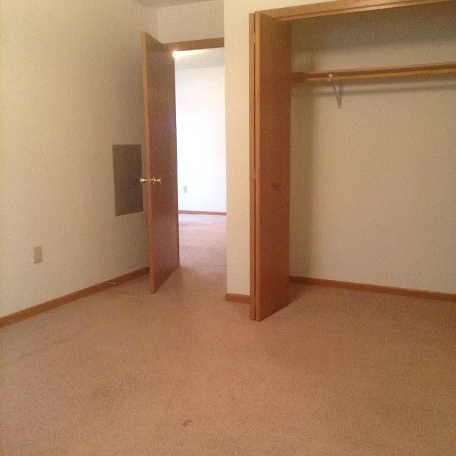2 bed, 1100 sqft, $1,400 — Photo 3