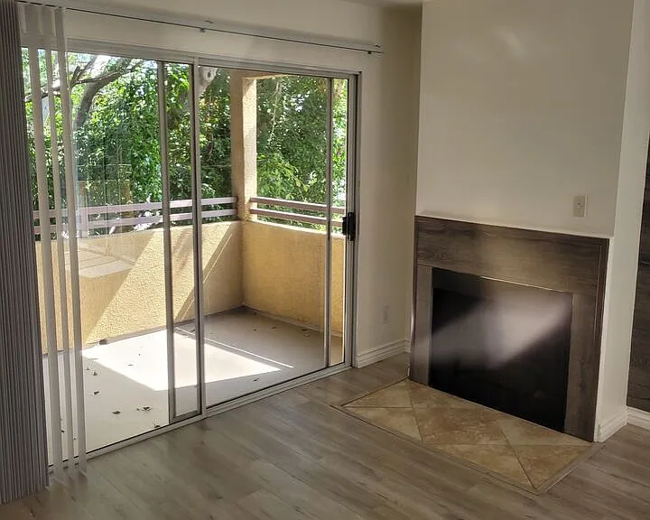 1200 S Shenandoah St #202 — Photo 16