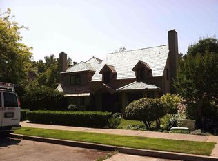 5545 NE Penrith Rd, Seattle, WA 98105