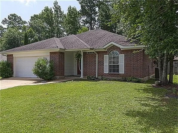 102 Willow Bay Dr, Lufkin, TX 75901