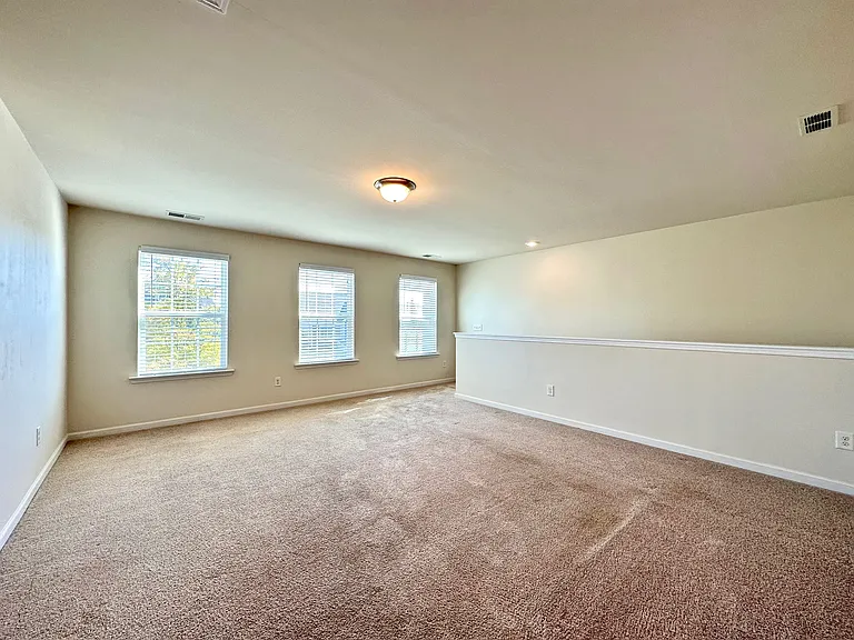 1218 Clingman Dr — Photo 15