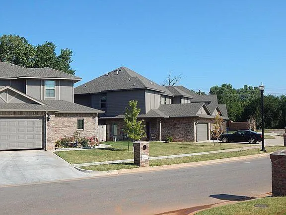 12017 Jadesdale Cir — Photo 12