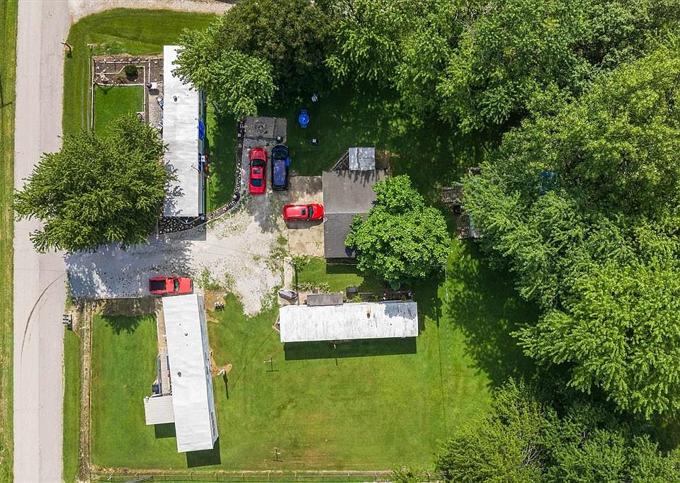 1st image of 760 Higdon Rd