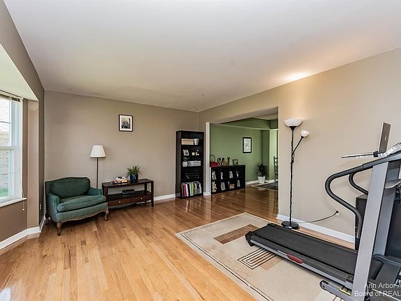 5th image of 5770 Glen Creek Ct