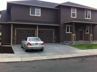 8695 SW Lizzie Ct, Portland, OR 97223