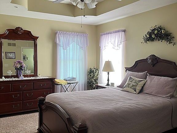 Master bdr with tray ceiling