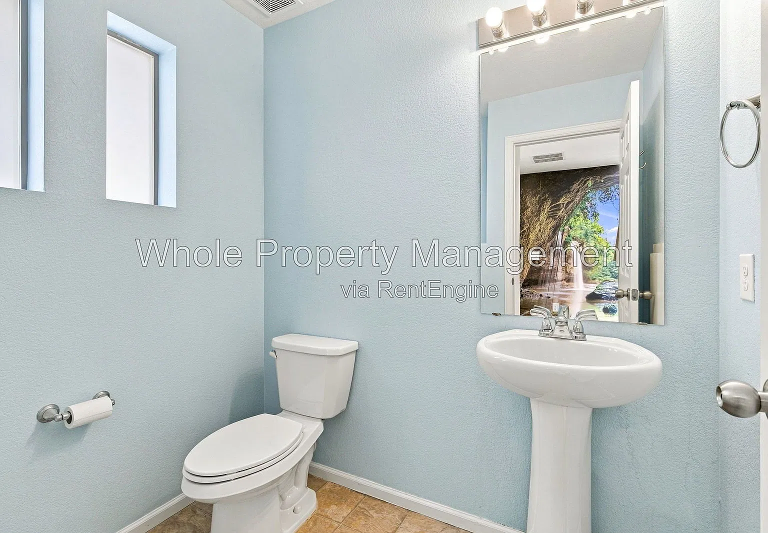 4 bed, 2.5 bath, 2010 sqft, $2,965 — Photo 4