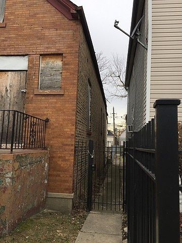 2nd image of 7312 S Aberdeen St