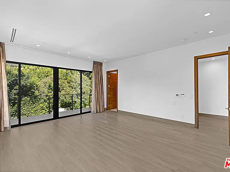 11200 Dona Lola Dr — Photo 23