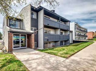 1633 N 26th Ave SW #104, Calgary, AB T2T 1C7