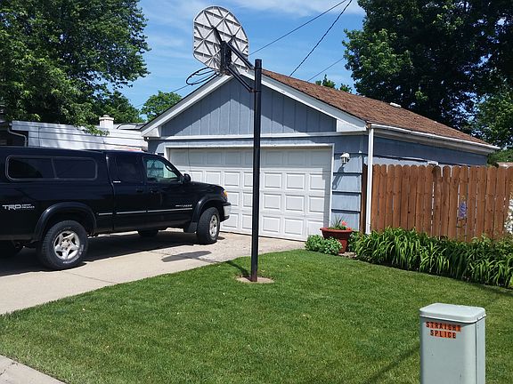 2 Car Garage