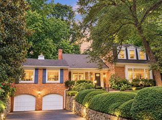 6409 Fallen Oak Ct, Bethesda, MD 20817