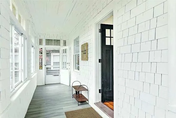 171 New York Ave #2