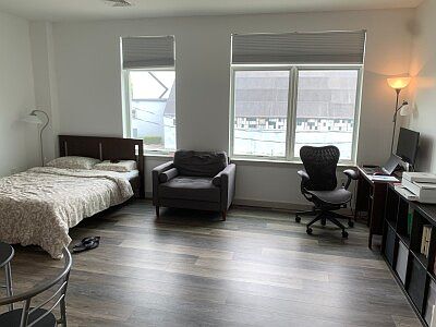 1st image of 180 Telford St #101