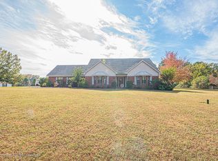 1855 Wood Hollow Rd, Hernando, MS 38632