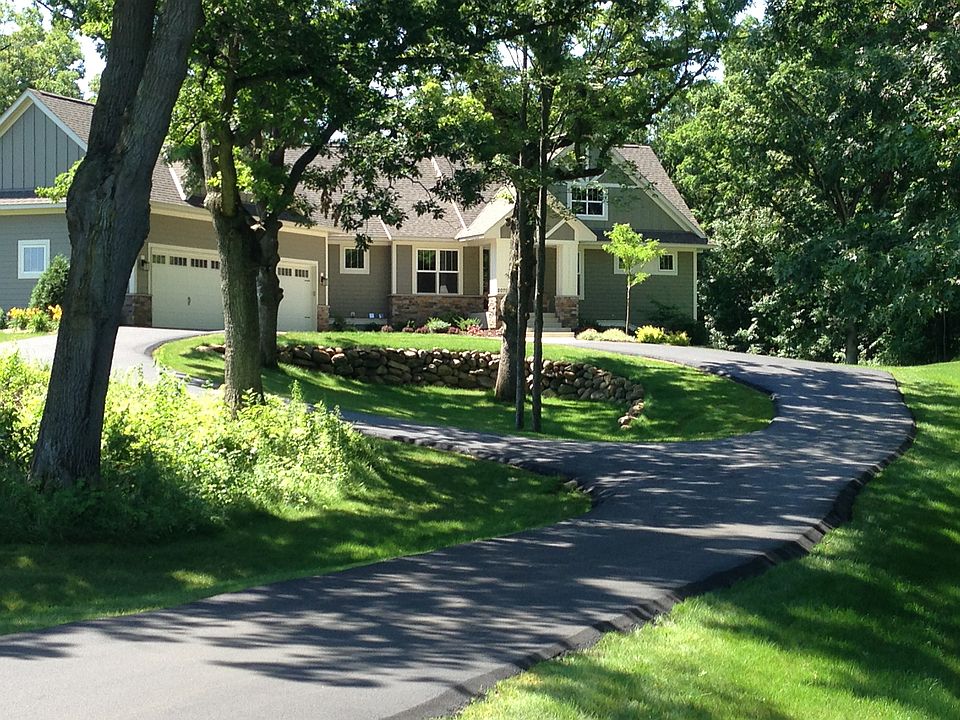 1st image of 20790 Odell Ave N
