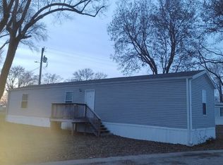 1214 Roseport Rd #61, Wathena, KS 66090