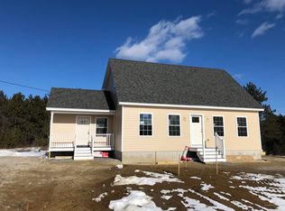 28 Tree Farm Rd, Brunswick, ME 04011