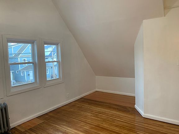 5th image of 10920 Liverpool St #2