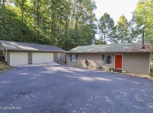 411 S Hurricane Hls, Boston, KY 40107