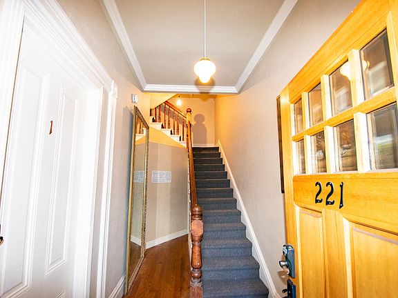 2nd image of 221 Downey St APT 3