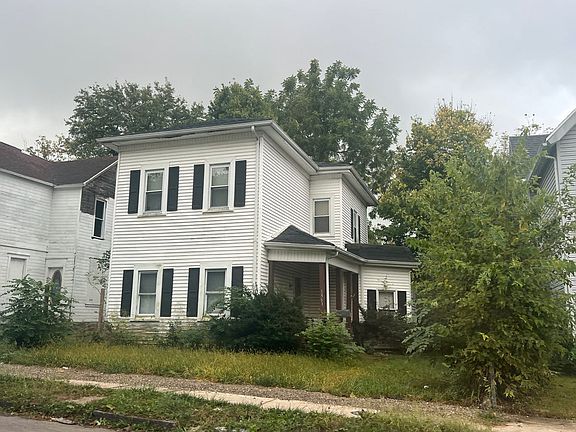 2nd image of 1561 Mound St