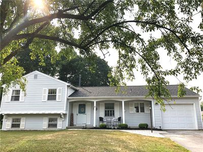 57 Yellowstone Dr, West Henrietta, NY, 14586