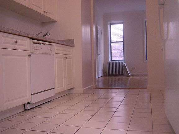 2nd image of 243 E 38th St APT 5D