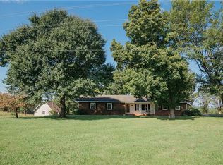 3613 Pendry Rd, Boonville, NC 27011