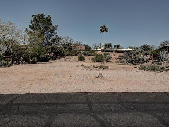 4th image of 1048 S Paseo Del Prado
