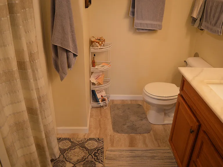 928 N Thompson Dr #2 — Photo 16