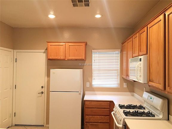 3rd image of 3016 Kookaburra Way