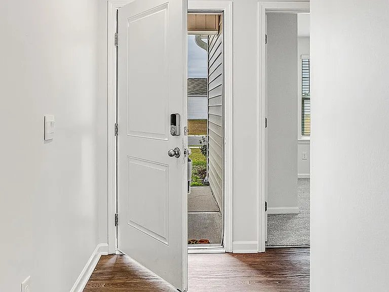 2168 Bella Point Dr SE — Photo 17