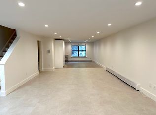 387 Jefferson Ave #1, Brooklyn, NY 11221