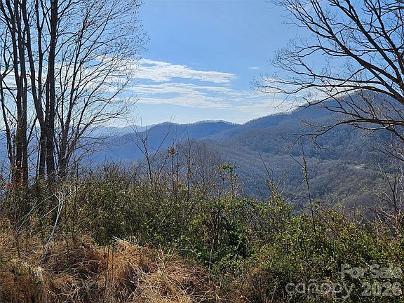 4th image of 989 High Rock View Dr