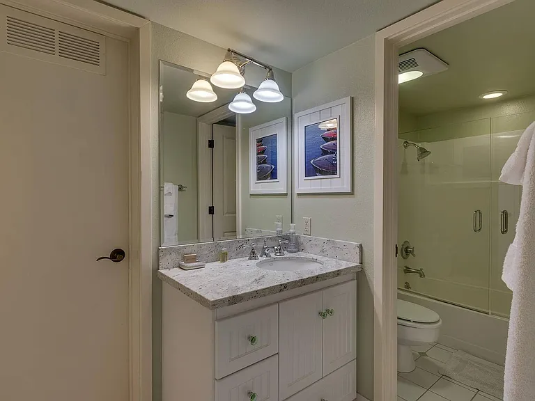 125 Lassen Dr #8 — Photo 17
