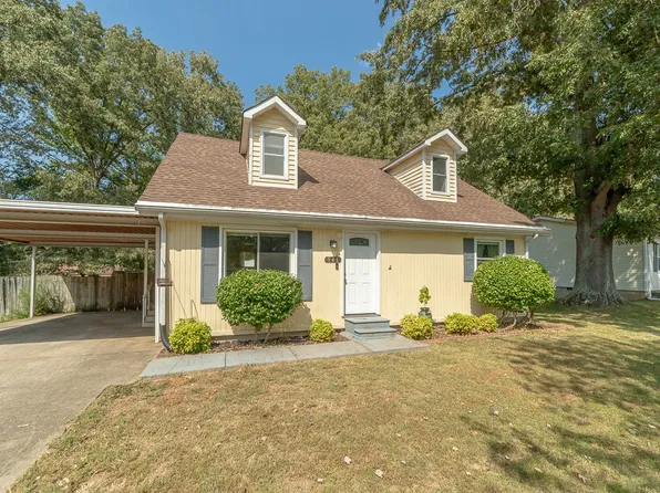 541 Margrave Dr, Clarksville, TN 37042