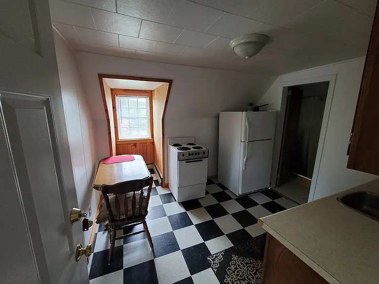 41 E Main St #301 — Photo 3