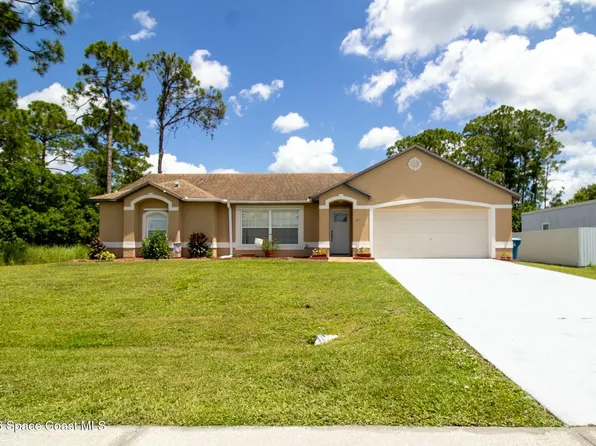 671 San Filippo Dr SE, Palm Bay, FL 32909