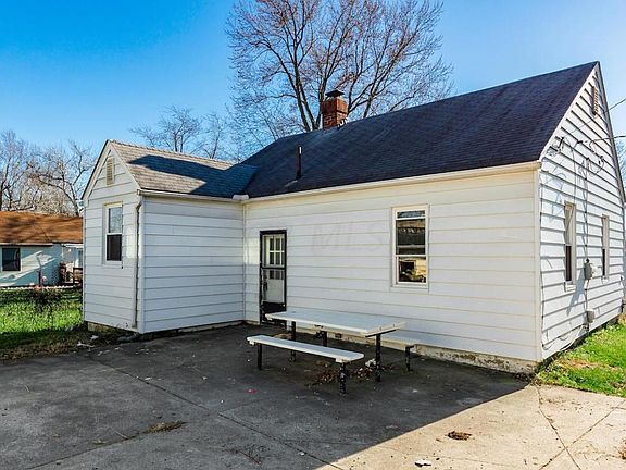 3rd image of 2286 Vadis St