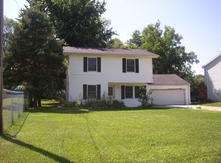 2605 Grovenburg Rd, Lansing, MI 48911