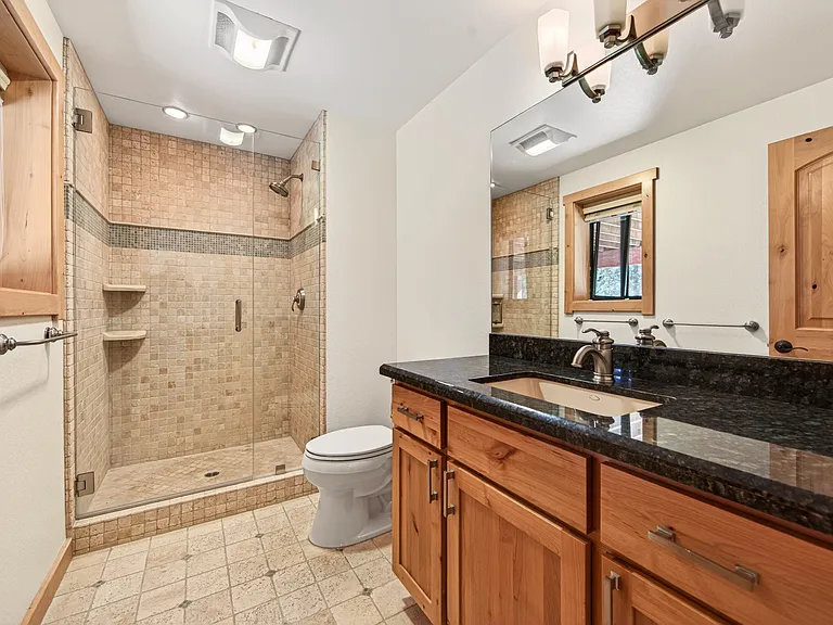 15629 Skislope Way — Photo 34