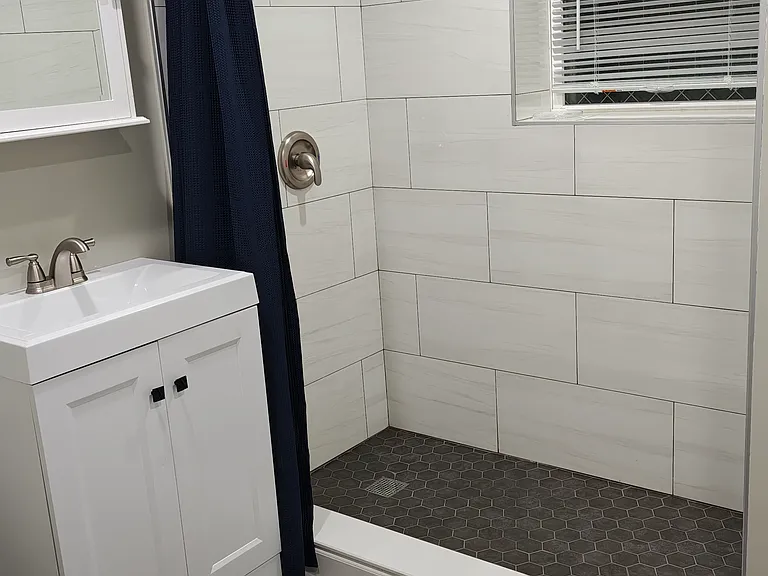 W Drummond Pl — Photo 4