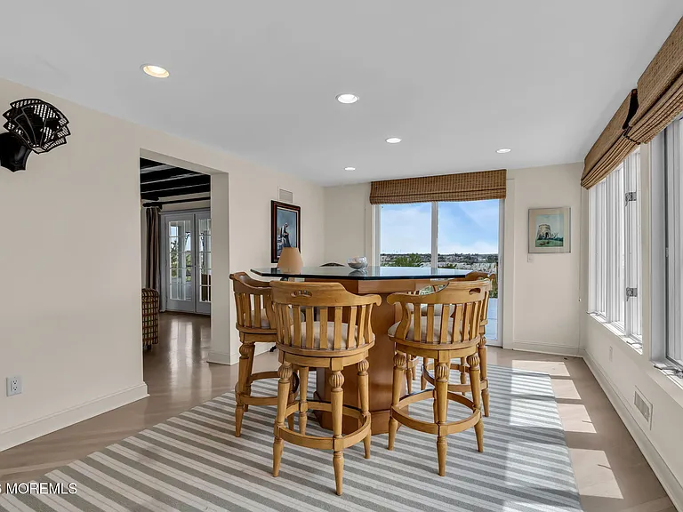1501 Ocean Ave — Photo 23