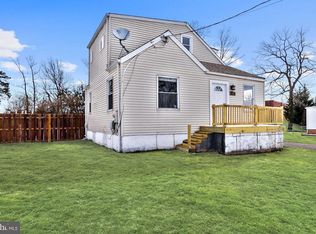 27 Stemmers Run Rd, Baltimore, MD 21221