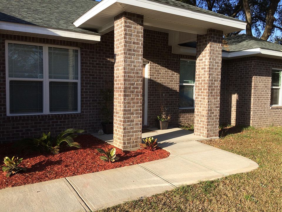 1st image of 909 Lowery Dr NW