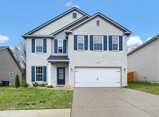 8426 Gateway Run Rd, Louisville, KY 40229