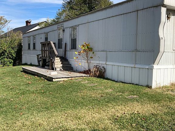 3rd image of 1910 Southside Ave #18