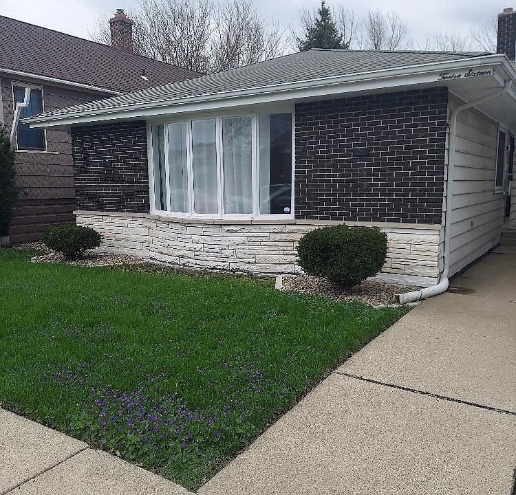 1st image of 1216 Lakeview Ave